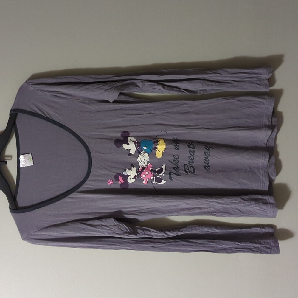 Vintage Mickey and Minnie Long Sleeve T-shirt - Disney - Size: Medium